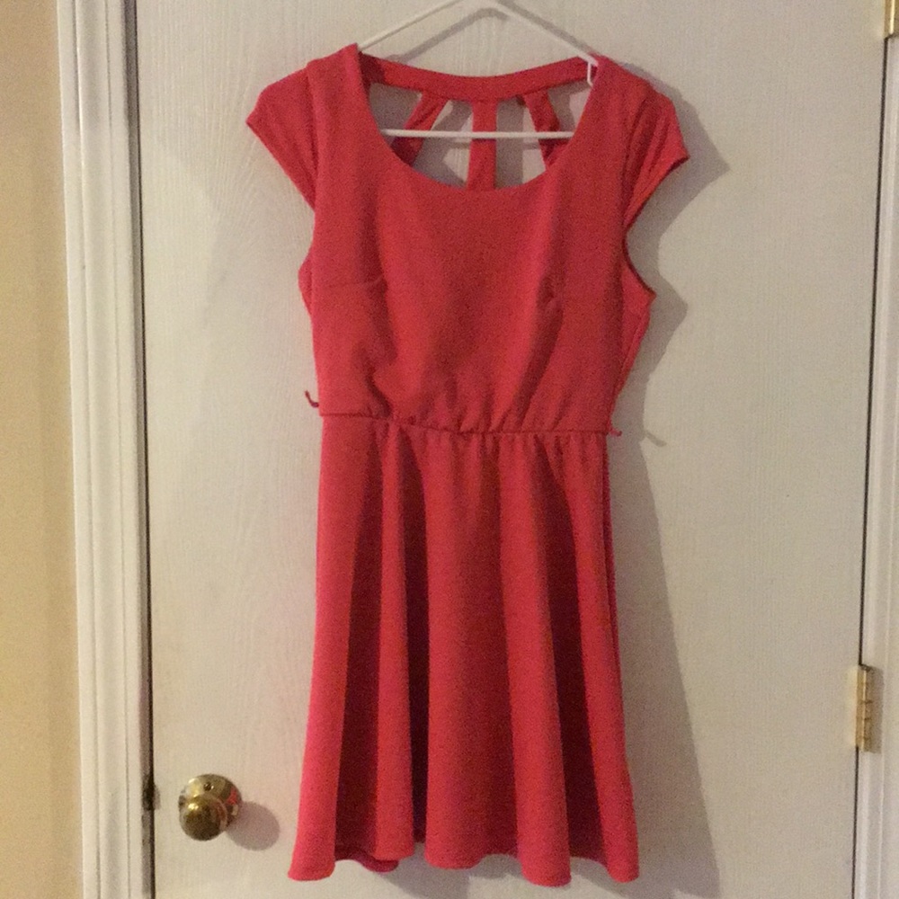 Coral t-shirt dress